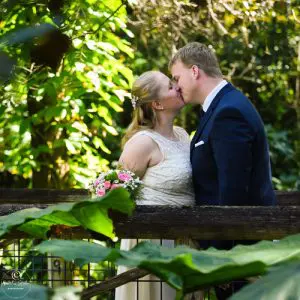 Elopement wedding Orlando photo of couple kissing