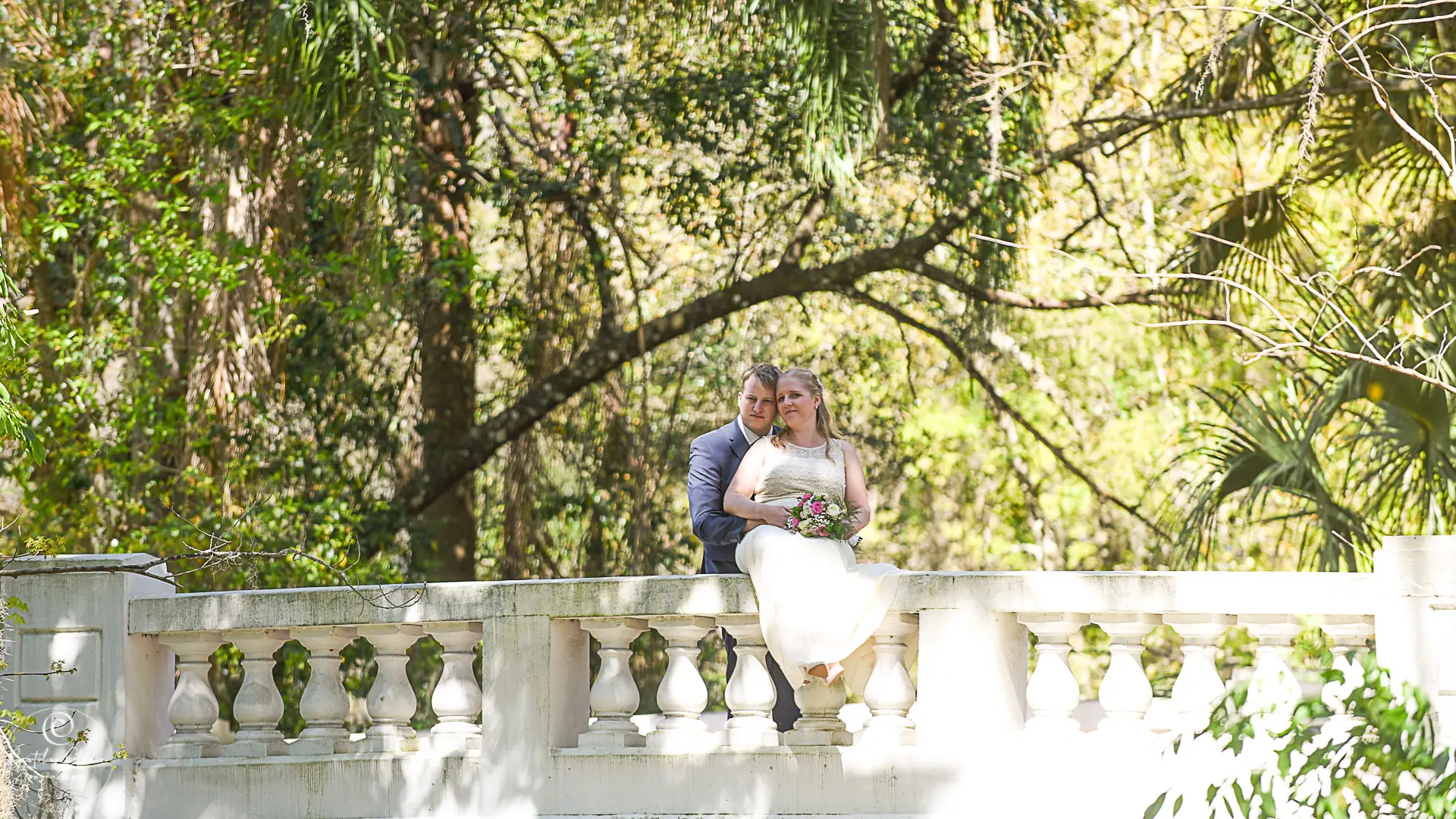 Photo showing wedding couple at Dickson Azalea Park in Orlando