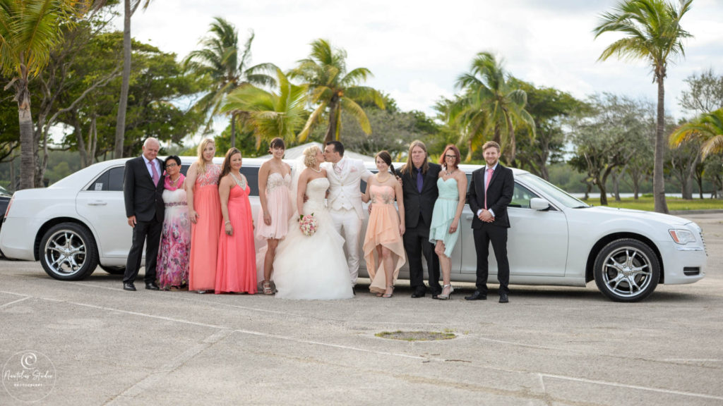 Photo of limousine included in our exclusive Florida beach wedding package